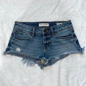 Low rise denim shorts